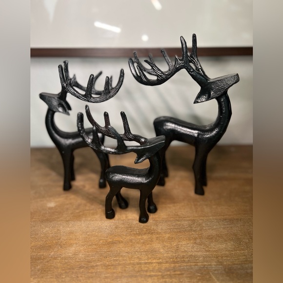 Set of 3 Black Metal Modern Traditional Reindeer - Picture 6 of 6